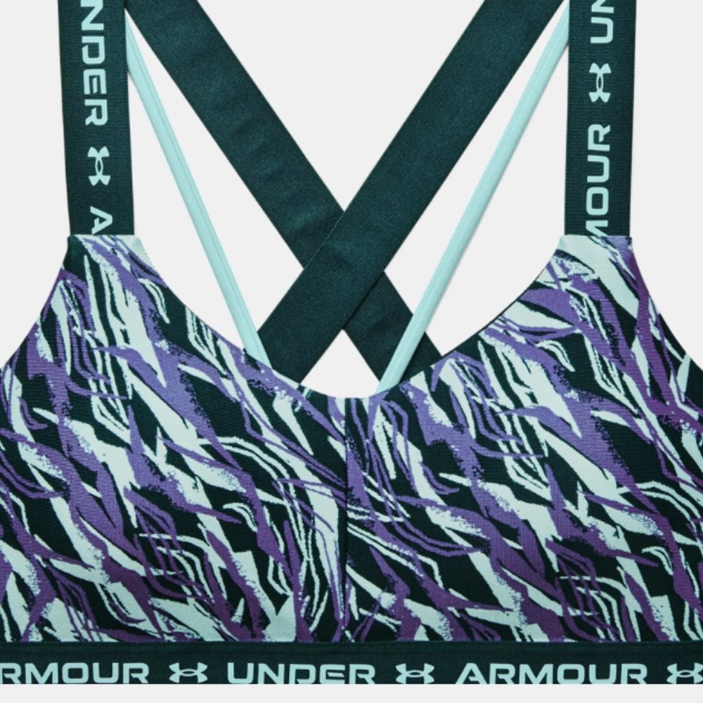 NEW WITH TAGS Under armour gym bra size Medium - Picture 3 of 4